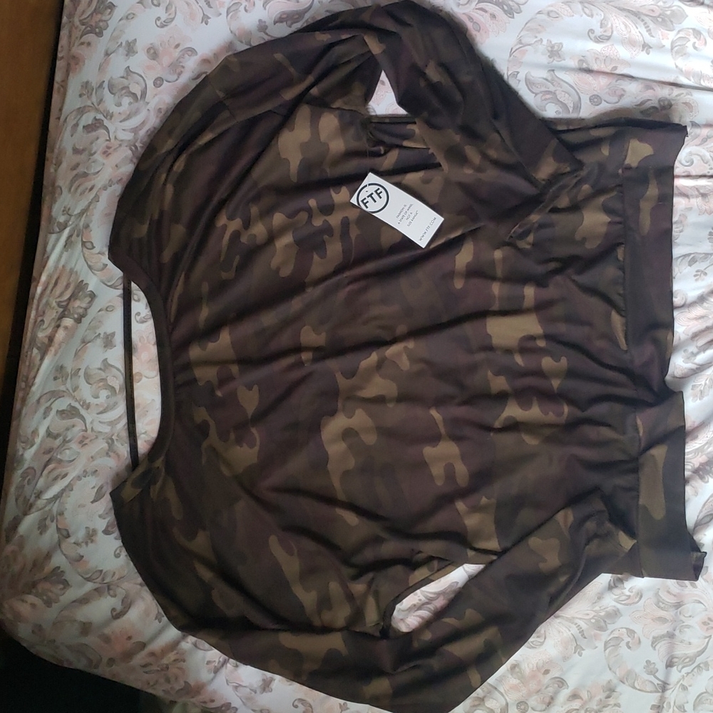 Camo shirt with cutout back